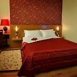 Austria Tirana