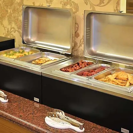 Austria Hotel 4*