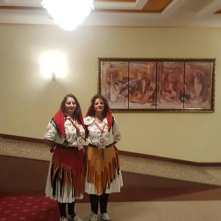 호텔 Austria 티라나