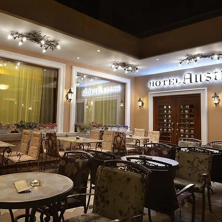 Отель Austria 4*